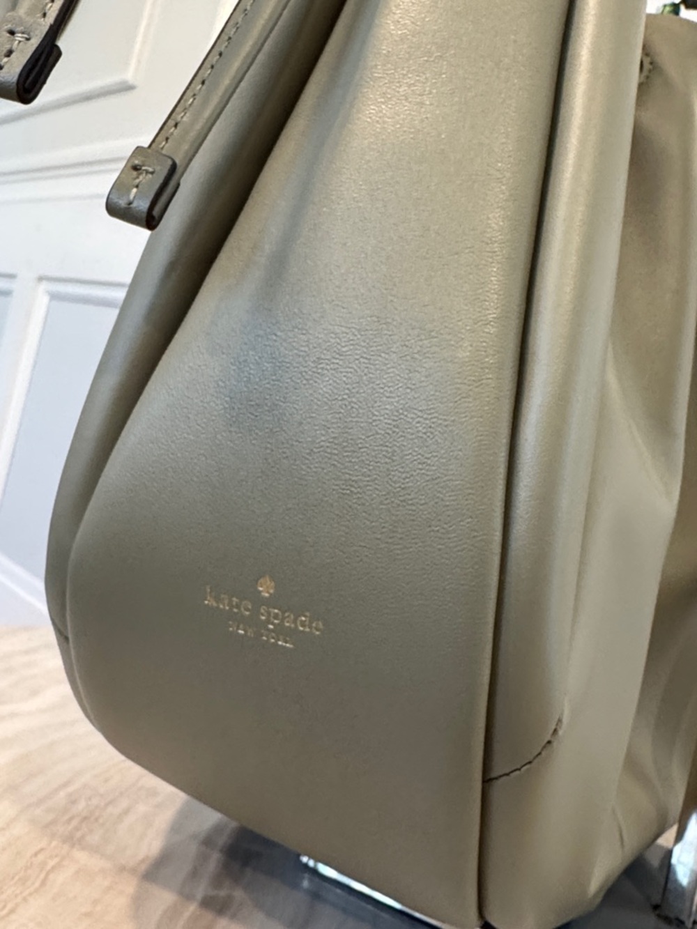 Kate Spade Bag Pinch Smooth Leather Quiet Luxury Shoulder Bag Oyster Shell Green - Picture 7 of 17